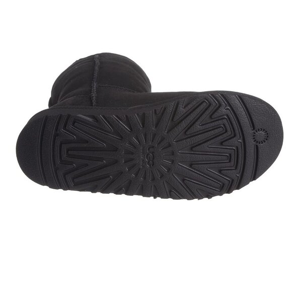 💥 UGG Unisex Kids Classic Short Boots - Picture 6 of 6